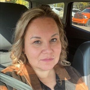 Meet your Posher, June